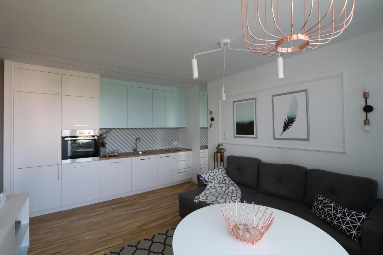 Romaszewskiego Zoliborz Bedroom Pokoj Metro Warszawa Exteriör bild