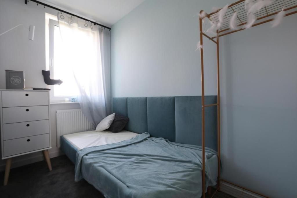 Romaszewskiego Zoliborz Bedroom Pokoj Metro Warszawa Exteriör bild